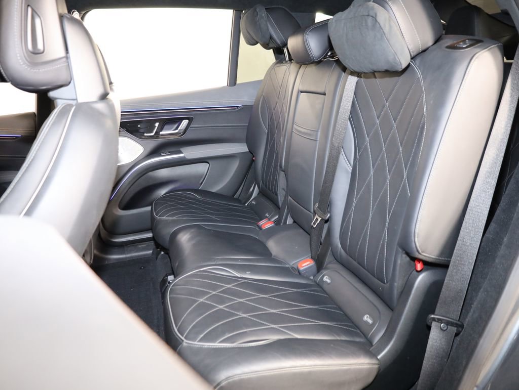 Used 2023 Mercedes-Benz EQS 580 4MATIC SUV w/ Exclusive Trim Package image 50
