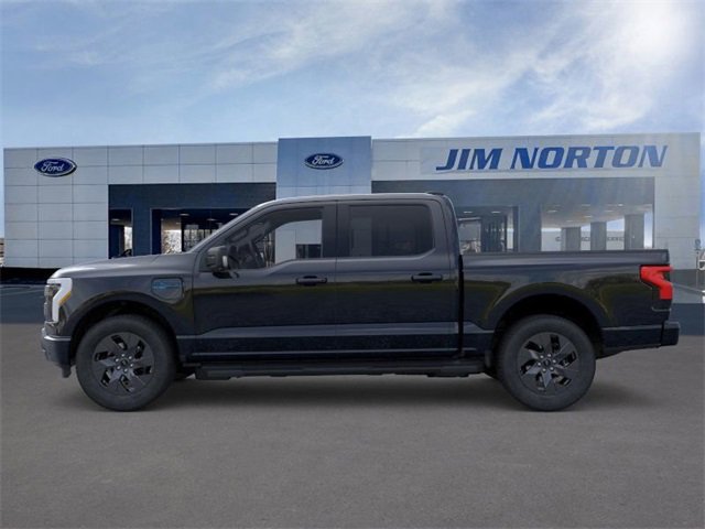 New 2025 Ford F150 Lightning Flash image 3