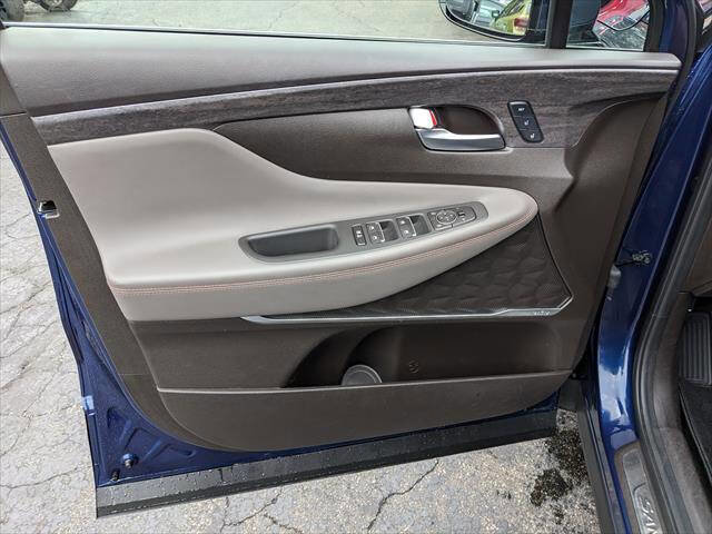 Used 2020 Hyundai Santa Fe Limited image 9