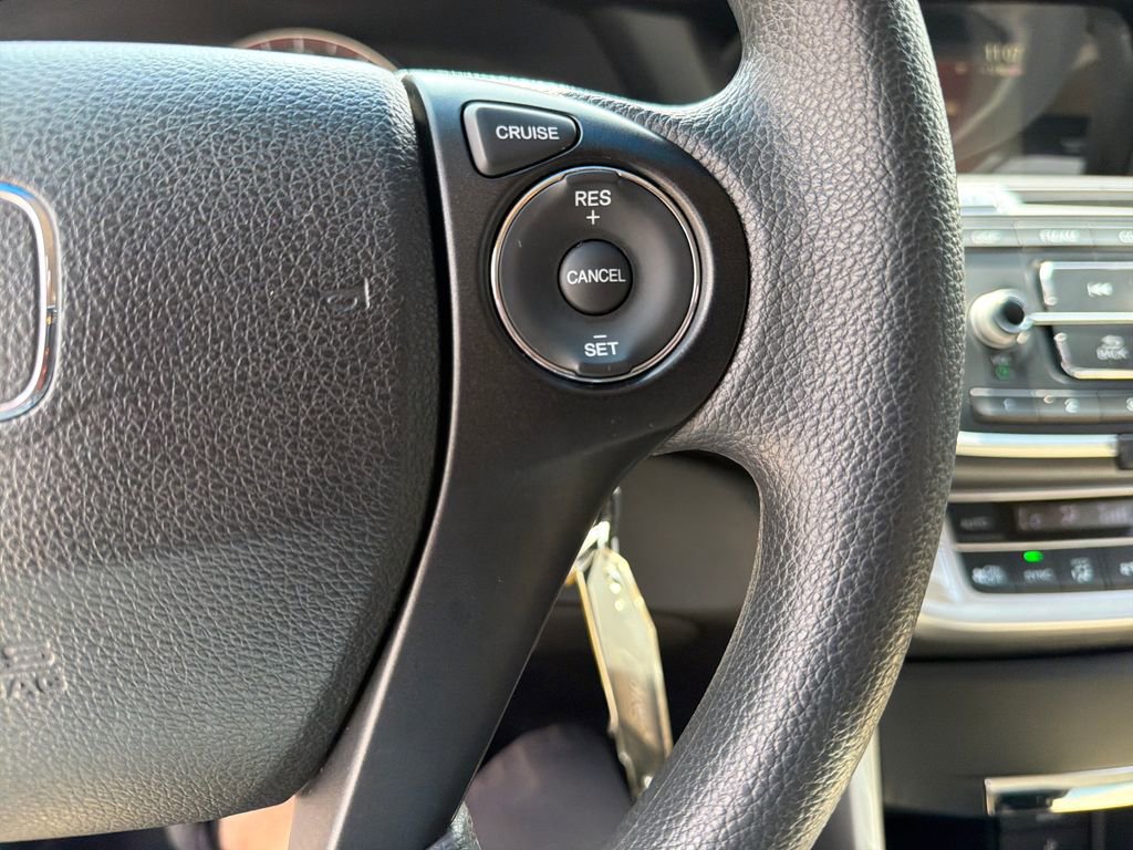 Used 2013 Honda Accord LX-S image 19