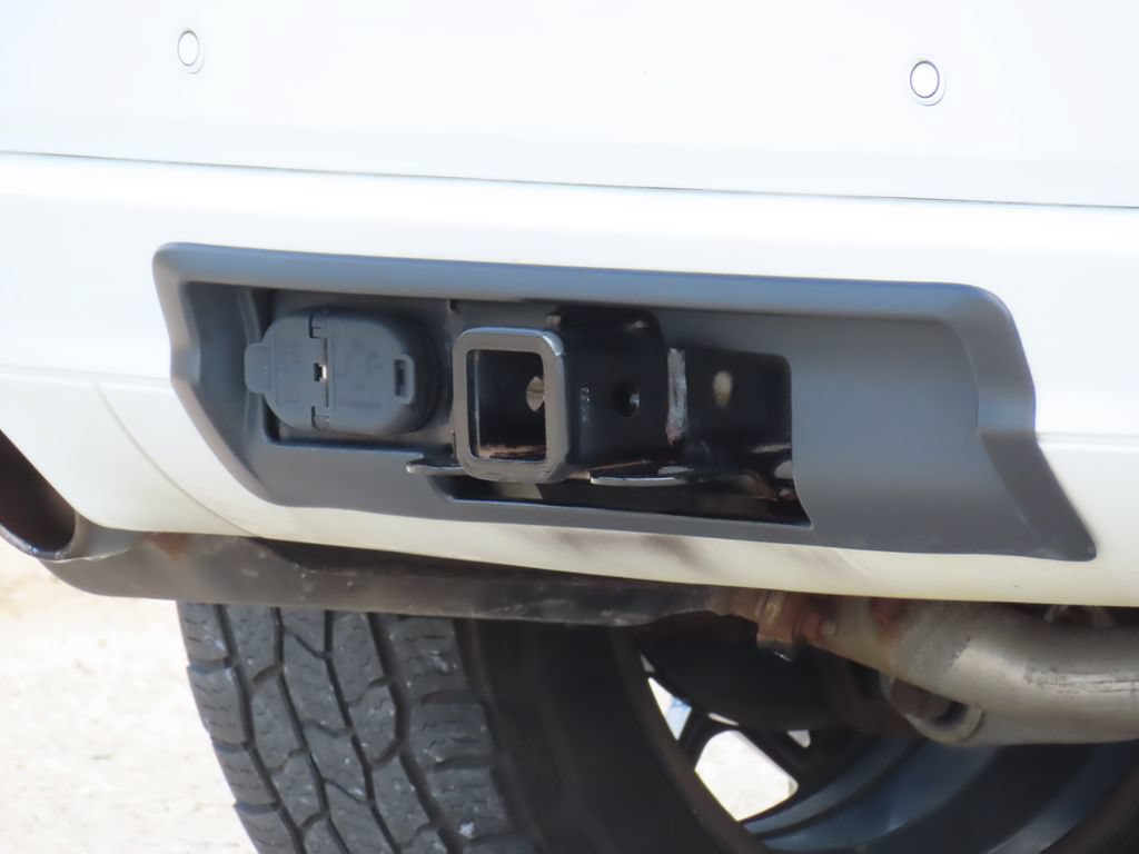Used 2019 Jeep Grand Cherokee Overland AWD/4WD image 15