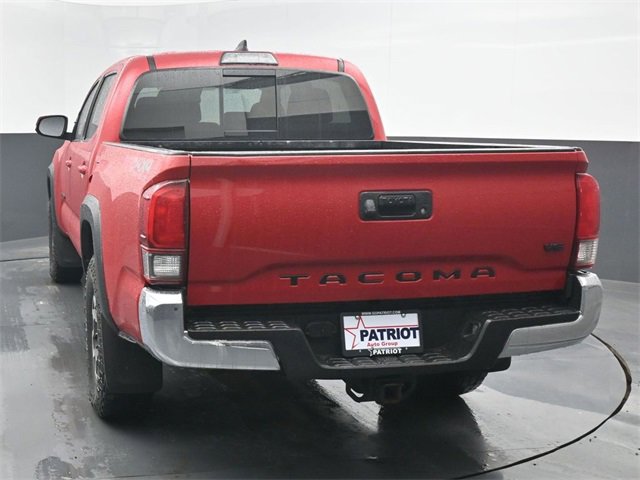 Used 2019 Toyota Tacoma TRD Off-Road image 4