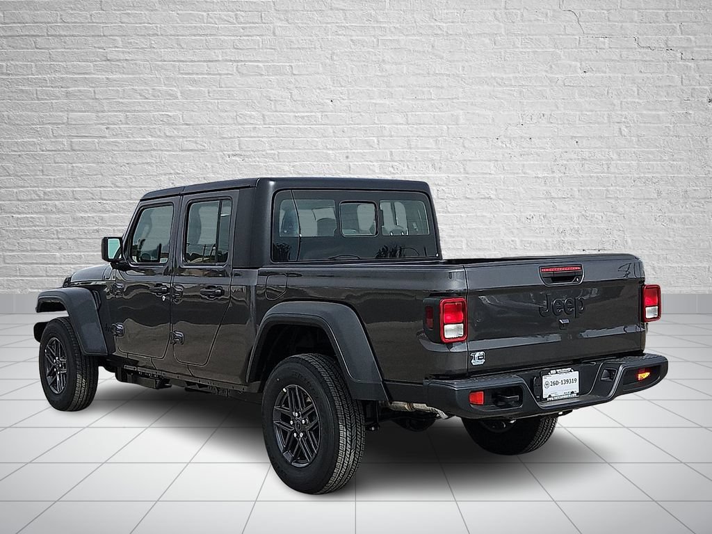New 2026 Jeep Gladiator Sport AWD/4WD image 3