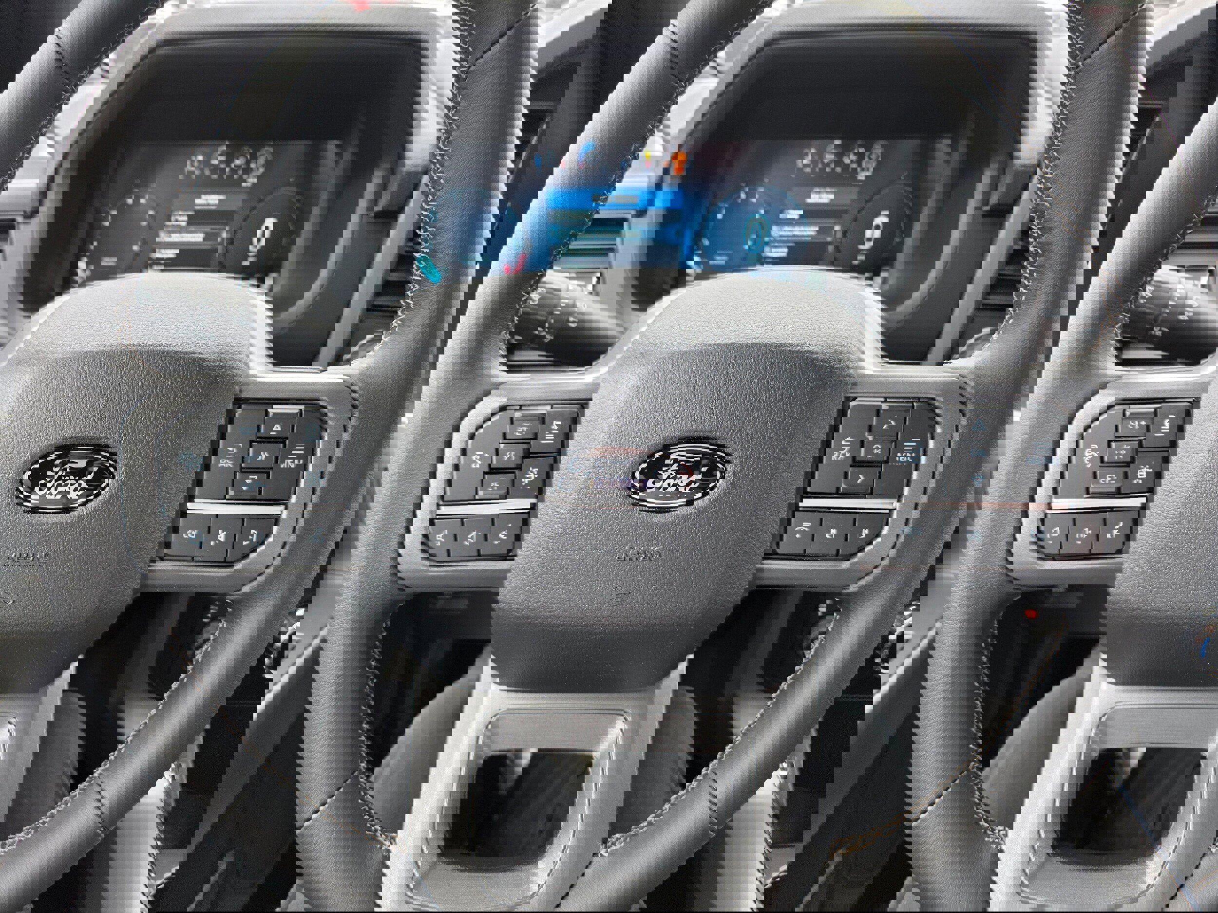 New 2026 Ford F150 XLT w/ Equipment Group 302A MID image 15