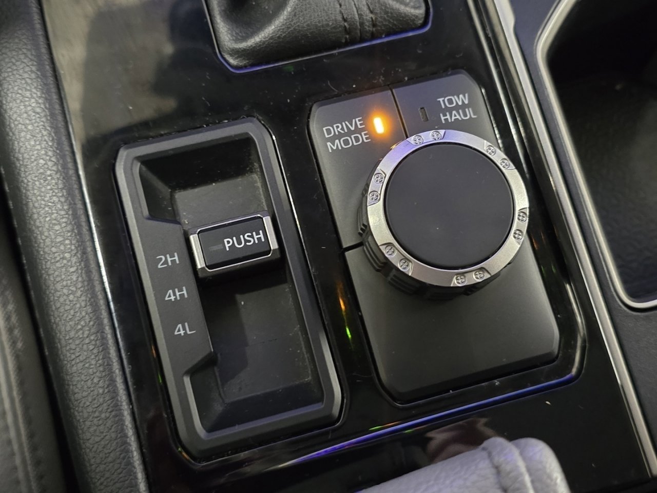 Used 2024 Toyota Tundra Limited image 6