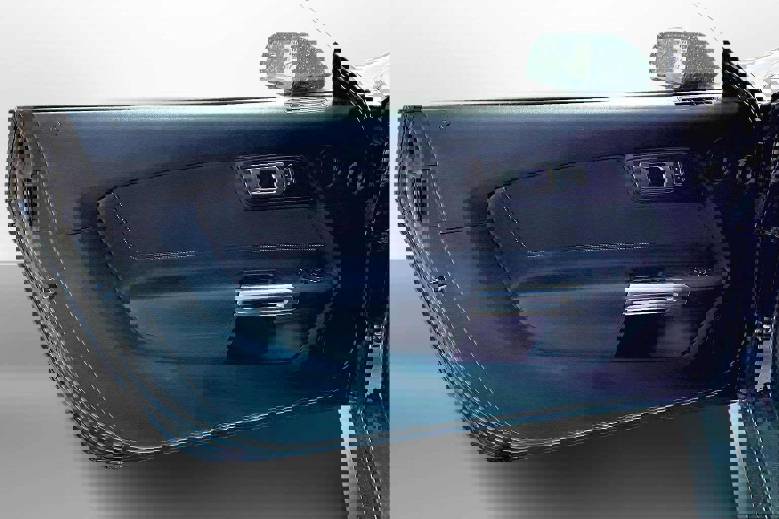 Used 2020 Ford Mustang Coupe w/ Equipment Group 101A image 24