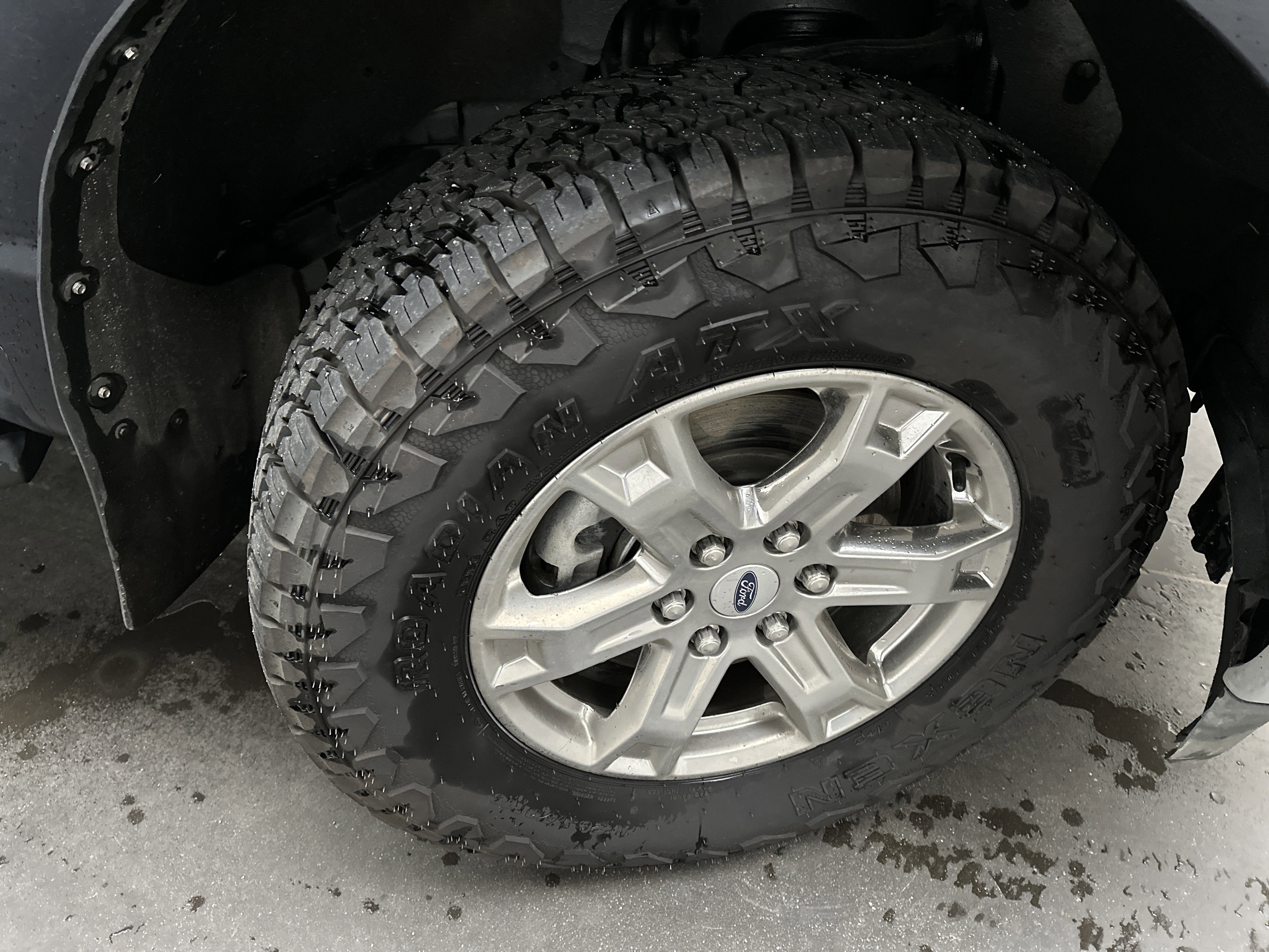 Used 2023 Ford F150 XLT w/ XTR Package AWD/4WD image 12