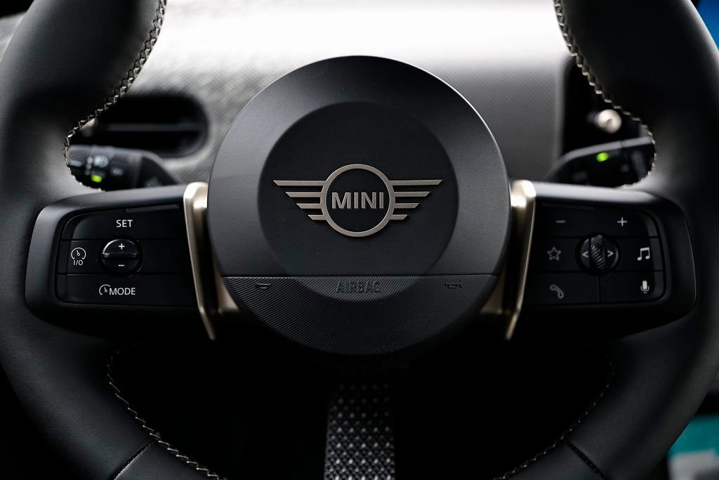 New 2026 MINI Cooper 2-Door Hardtop FWD image 29