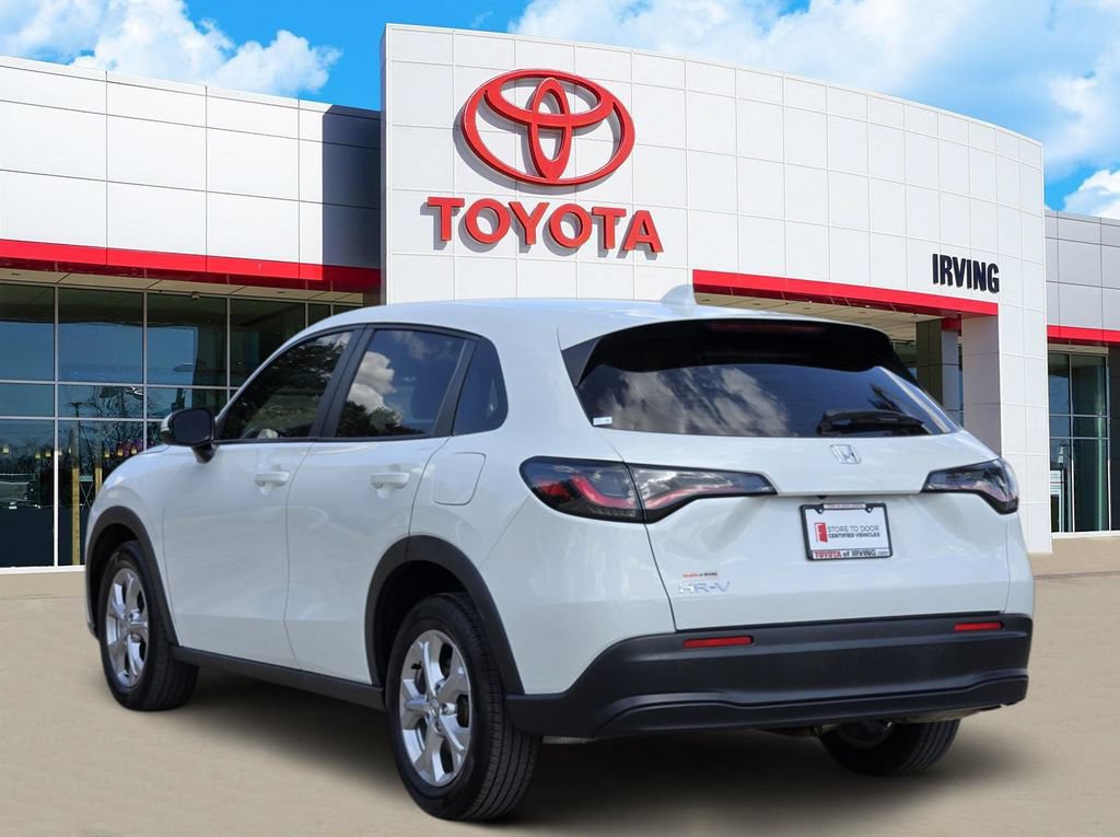Used 2024 Honda HR-V LX image 3