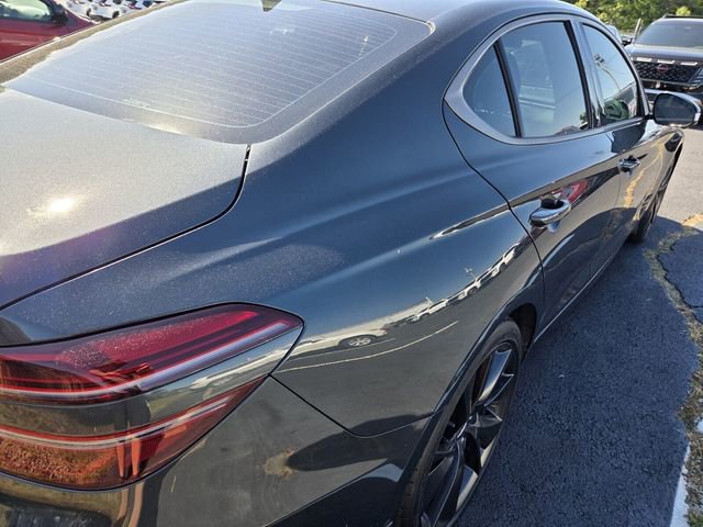 Used 2023 Genesis G70 2.0T w/ Sport Prestige Package RWD image 7