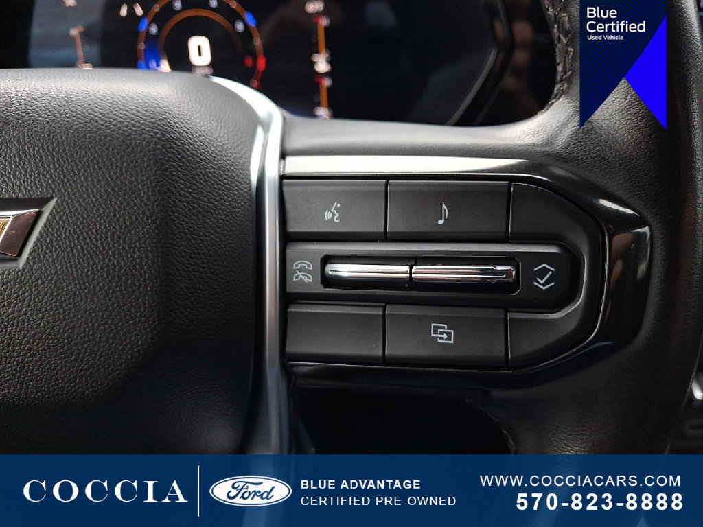 Used 2023 Chevrolet Colorado LT AWD/4WD image 23