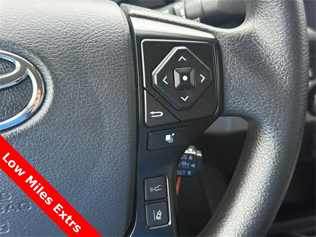 Used 2023 Toyota Tacoma SR image 21