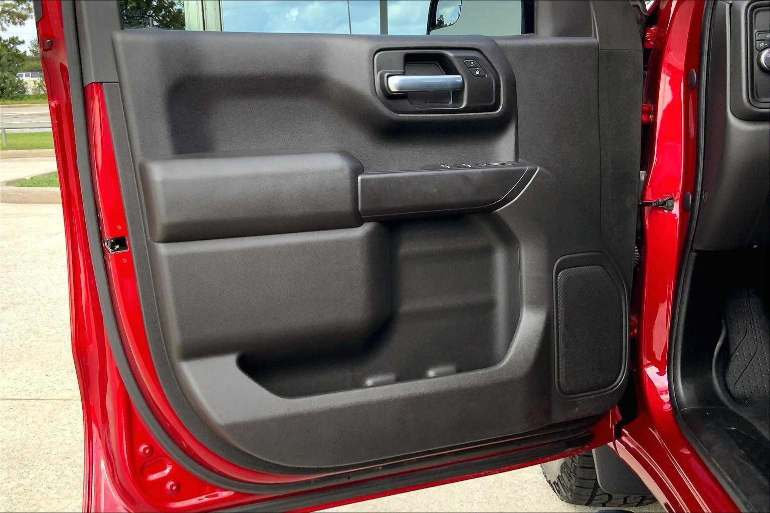 Used 2021 Chevrolet Silverado 1500 Custom RWD image 21