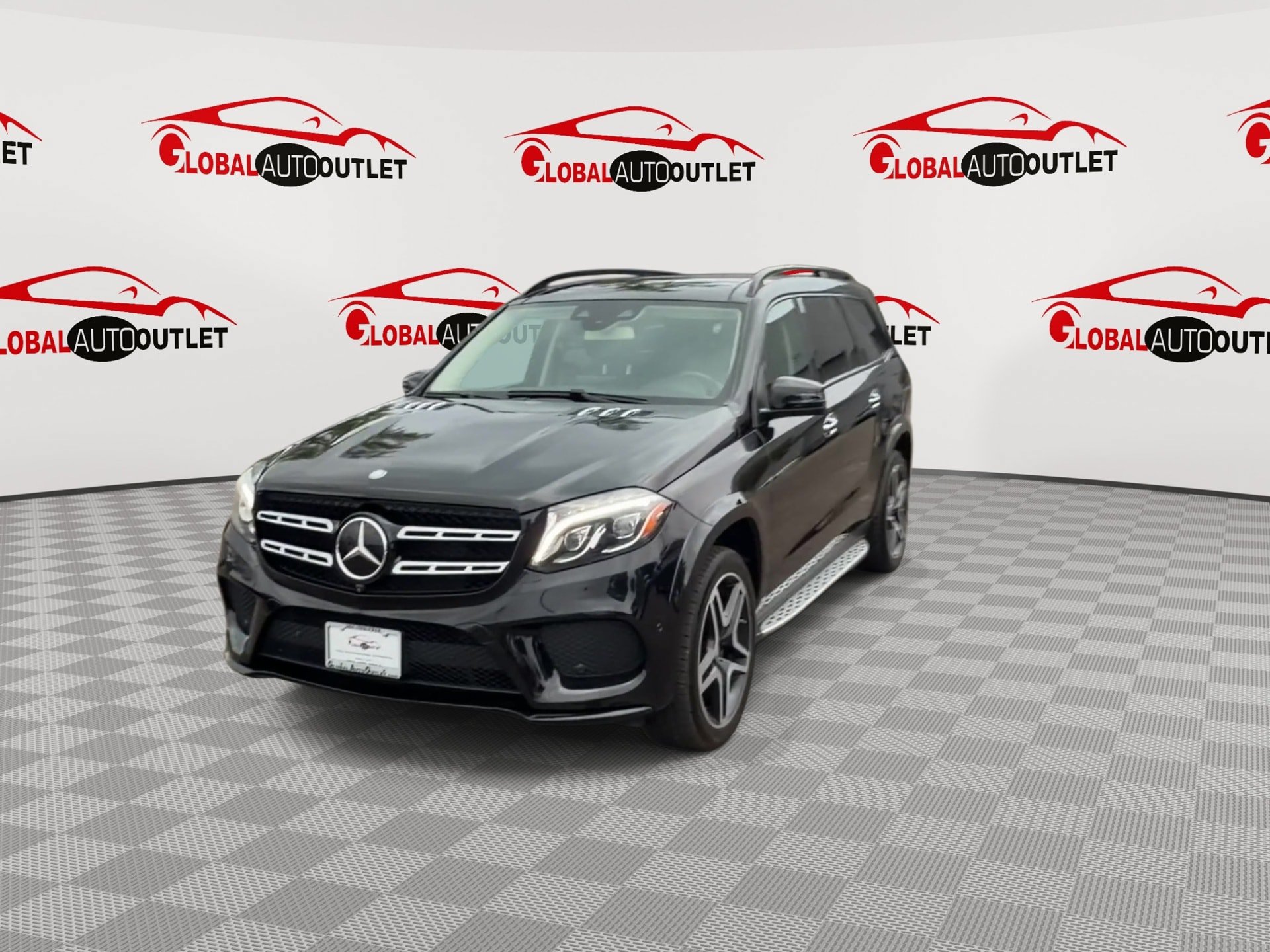 Used 2017 Mercedes-Benz GLS 550 4MATIC image 4