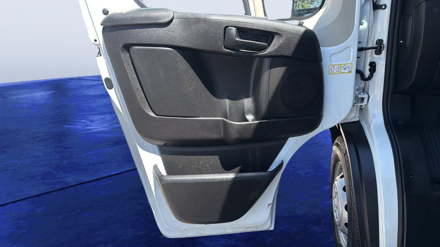Used 2022 RAM ProMaster 2500 w/ Interior LED Lighting Group FWD image 16
