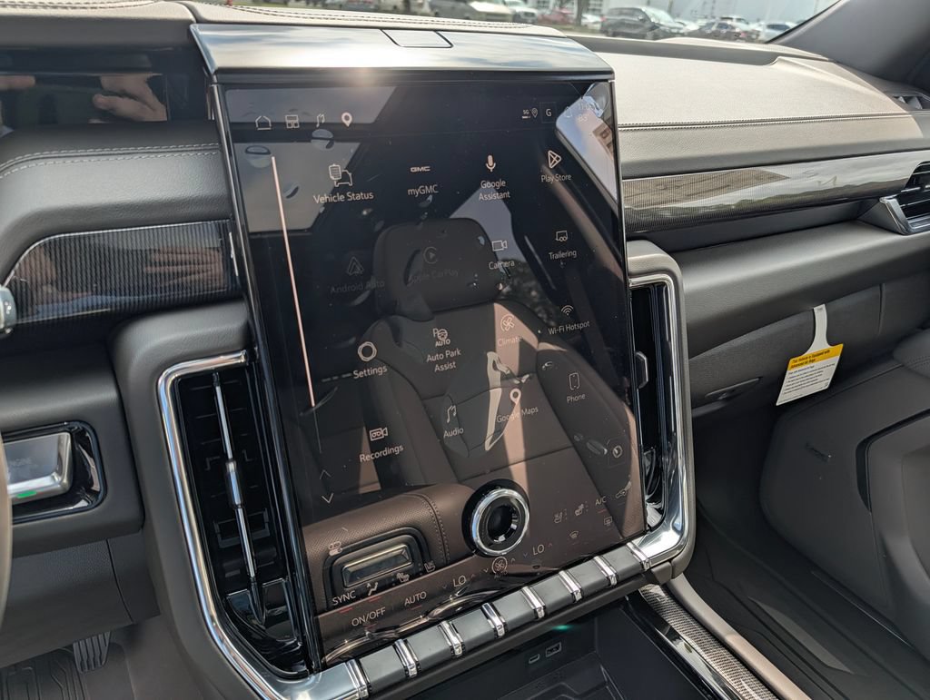 New 2026 GMC Yukon XL Elevation w/ Elevation Premium Package AWD/4WD image 8