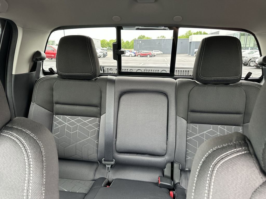 New 2026 Nissan Frontier SV AWD/4WD image 13