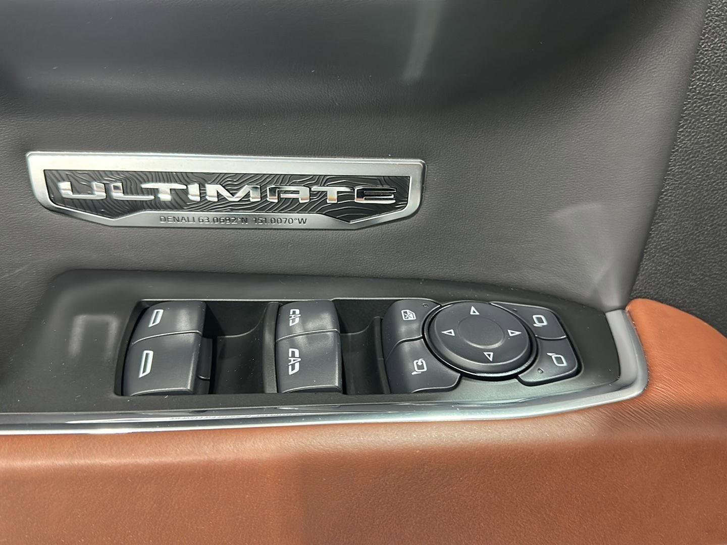 Used 2024 GMC Sierra 1500 Denali Ultimate image 19