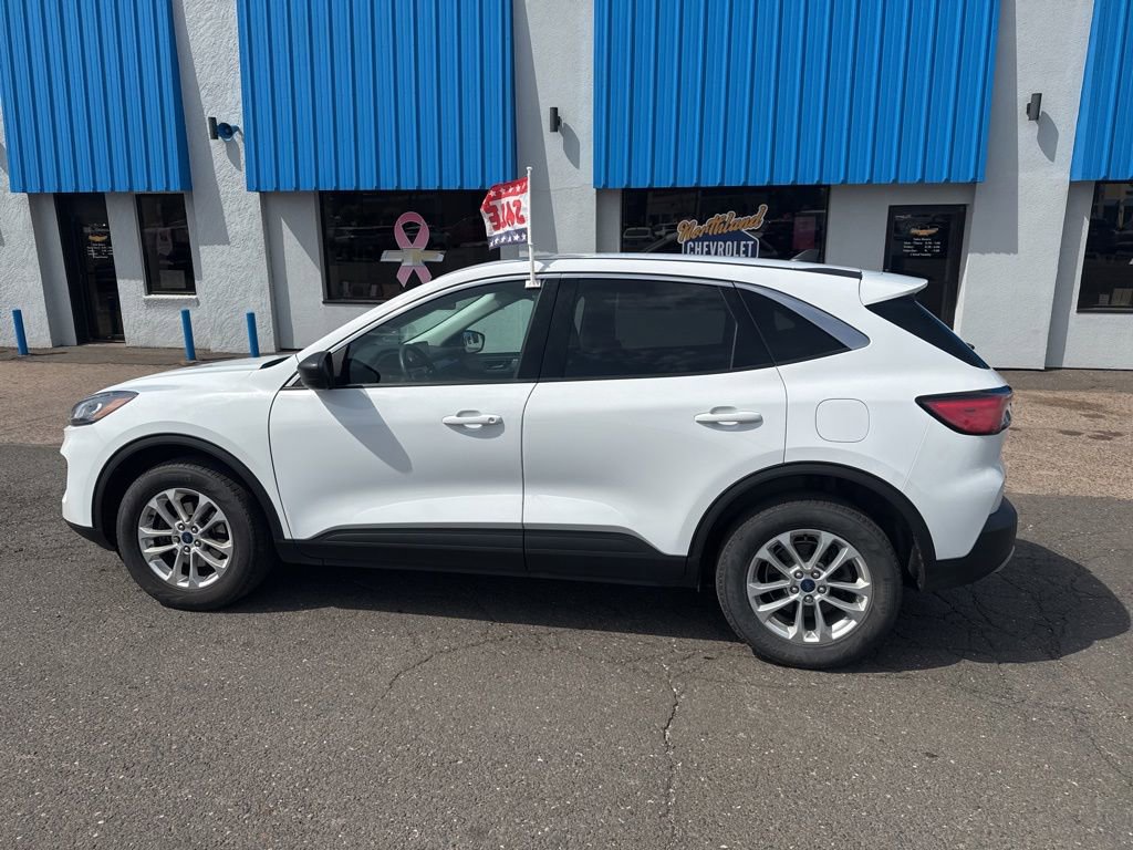 Used 2022 Ford Escape SE AWD/4WD image 13