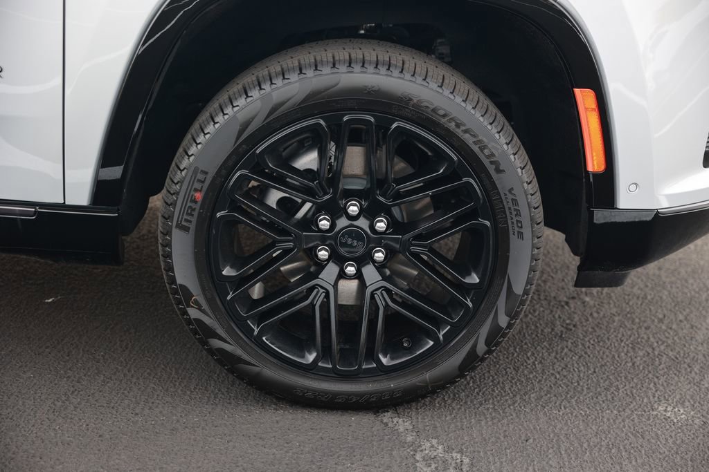 New 2026 Jeep Grand Wagoneer L Limited image 8