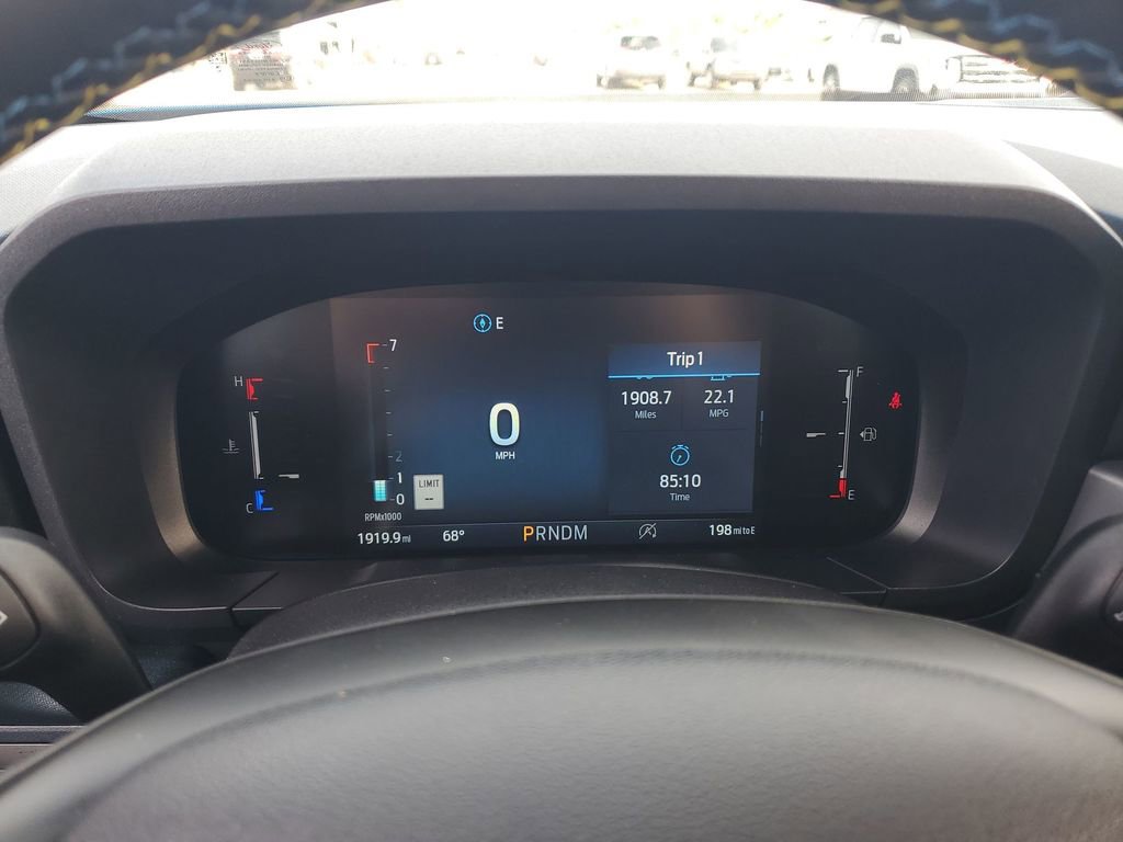 Used 2025 Ford Maverick Lobo image 38