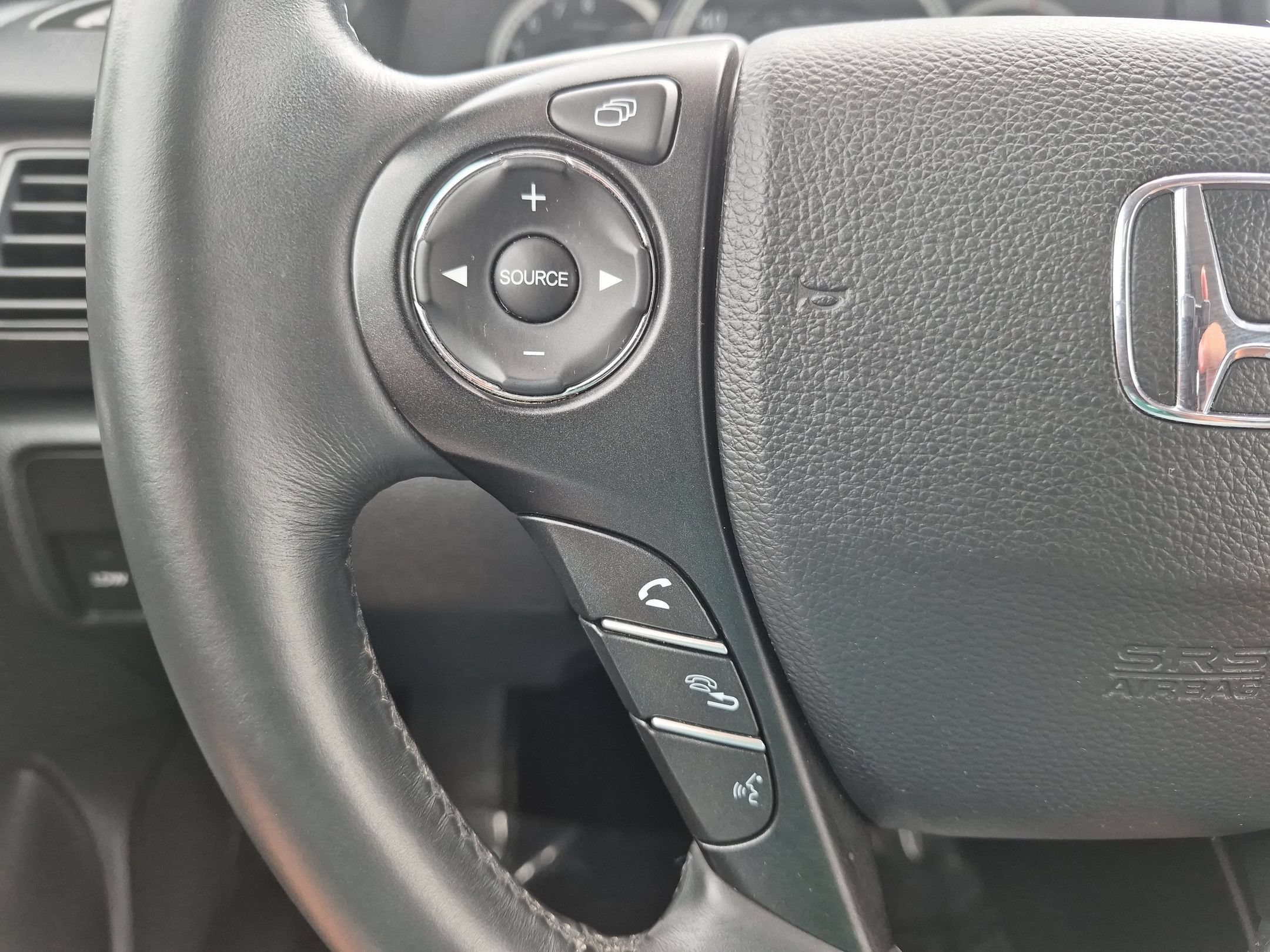 Used 2015 Honda Accord EX-L image 14