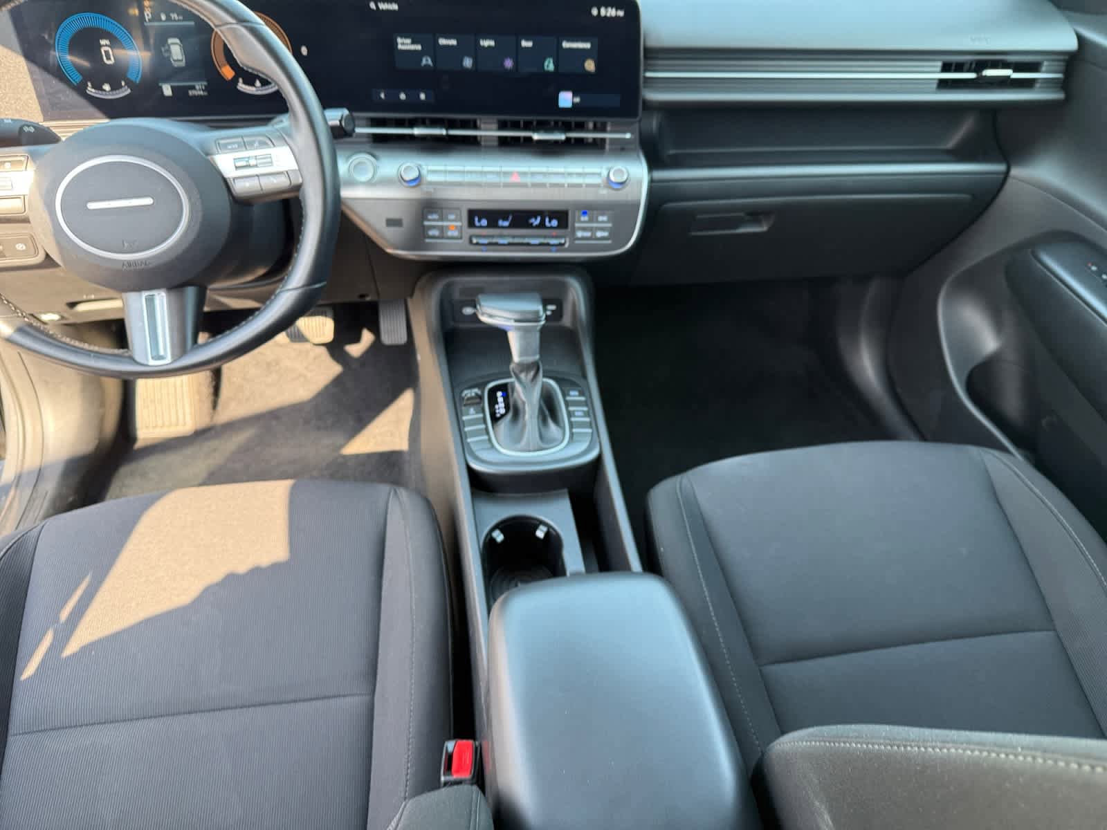 Used 2025 Hyundai Kona SEL AWD/4WD image 18