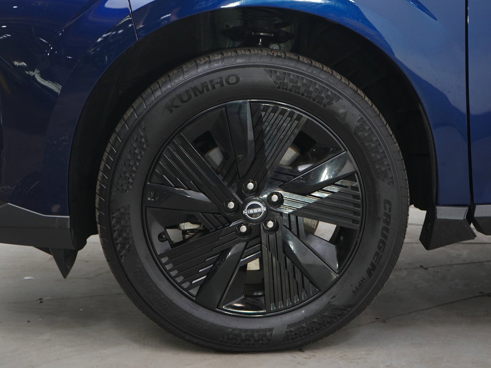 Used 2025 Nissan Murano SV image 29