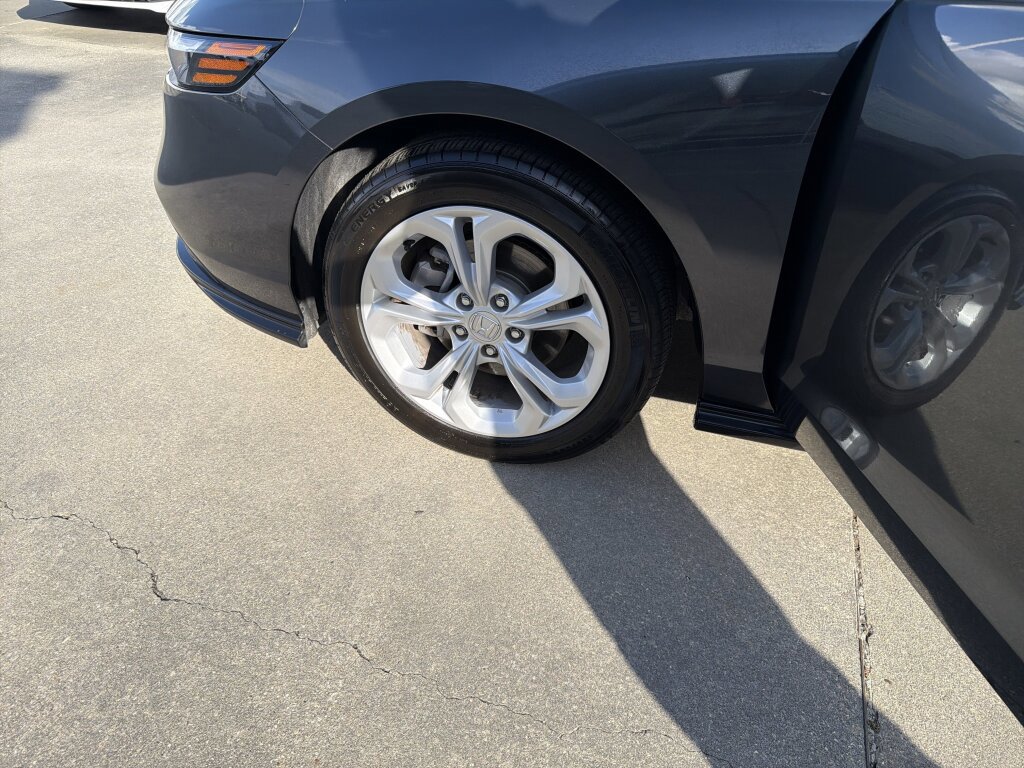 Certified 2025 Honda Accord LX image 10