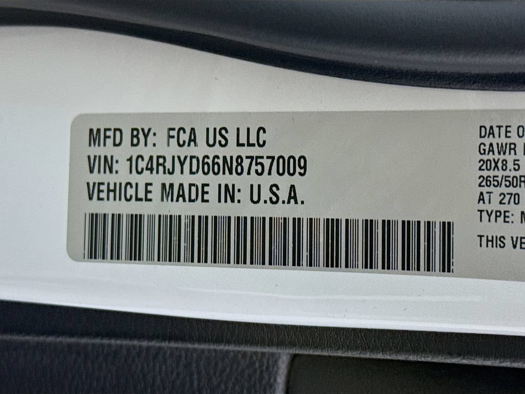 Used 2022 Jeep Grand Cherokee Overland AWD/4WD image 39