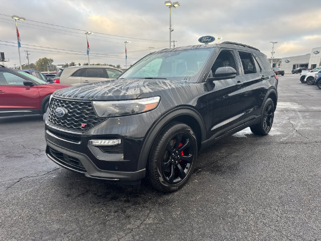 Used 2024 Ford Explorer ST w/ Equipment Group 401A AWD/4WD image 3