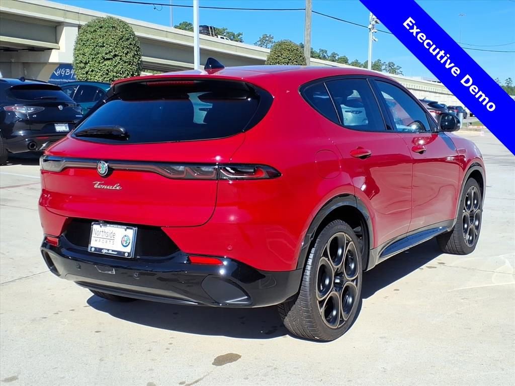New 2025 Alfa Romeo Tonale AWD/4WD image 7
