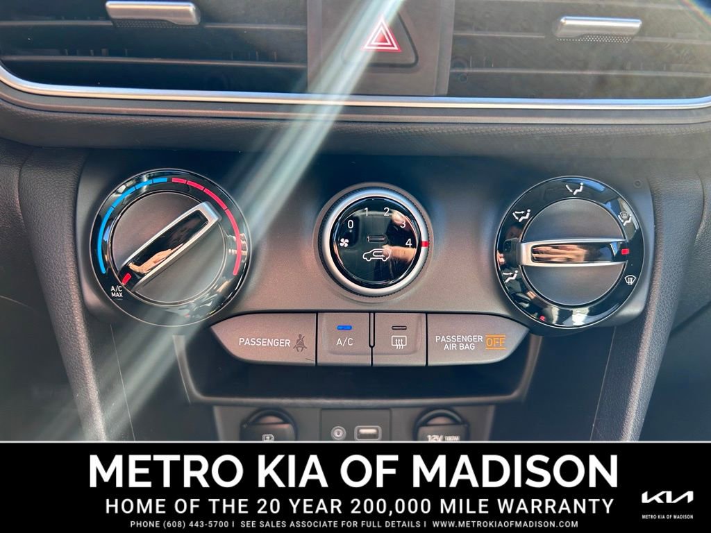 Used 2020 Hyundai Kona SEL image 26