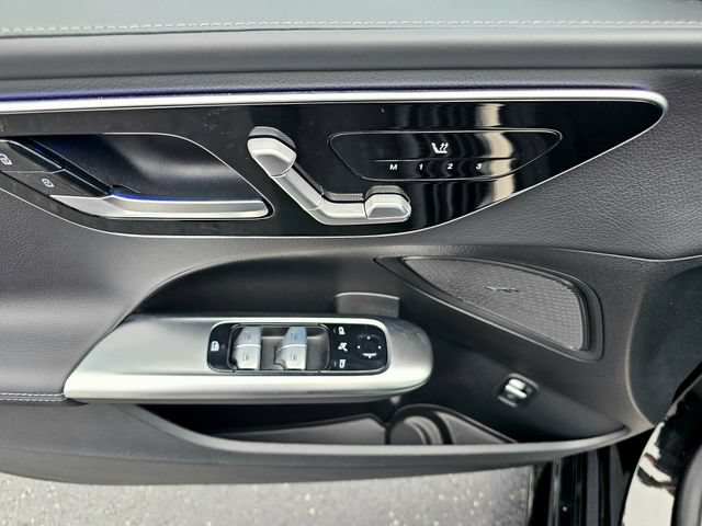 New 2026 Mercedes-Benz C 300 4MATIC Sedan image 22