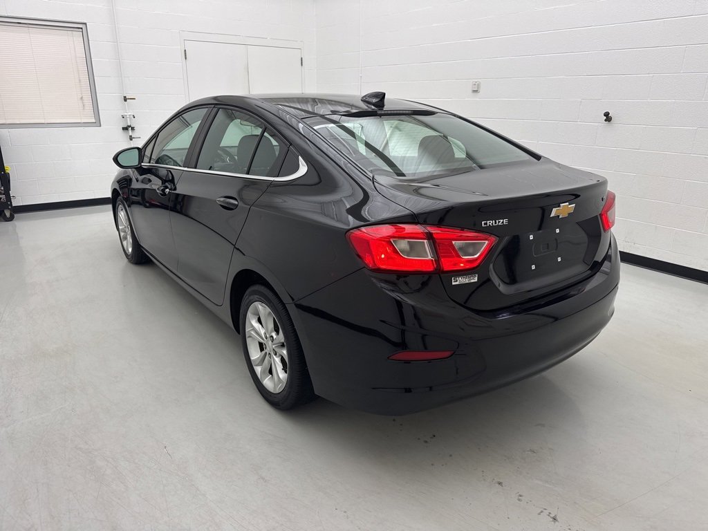 Used 2019 Chevrolet Cruze LT w/ LT Fleet Convenience Package image 8