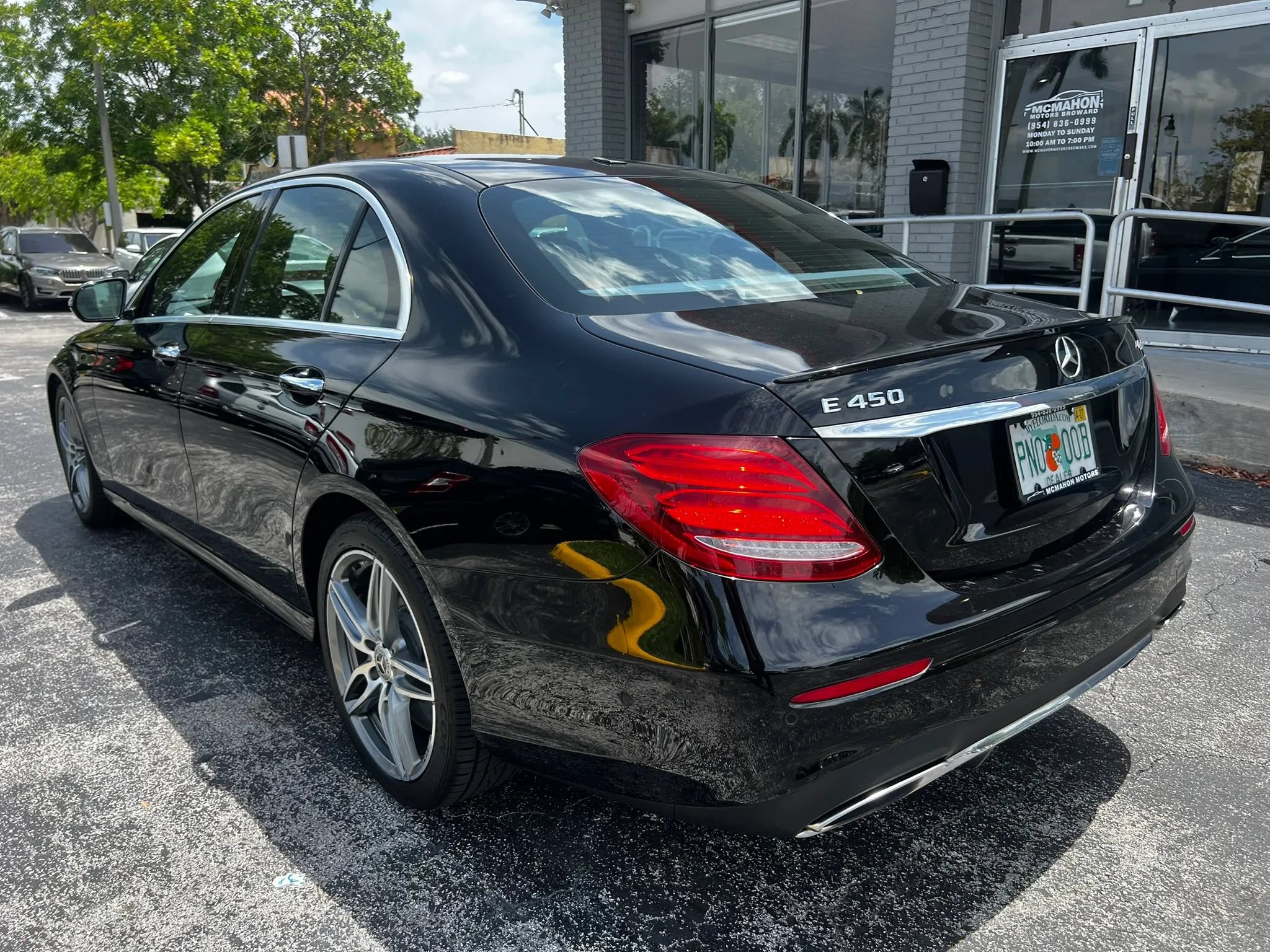 Used 2019 Mercedes-Benz E 450 4MATIC Sedan w/ Premium Package image 6