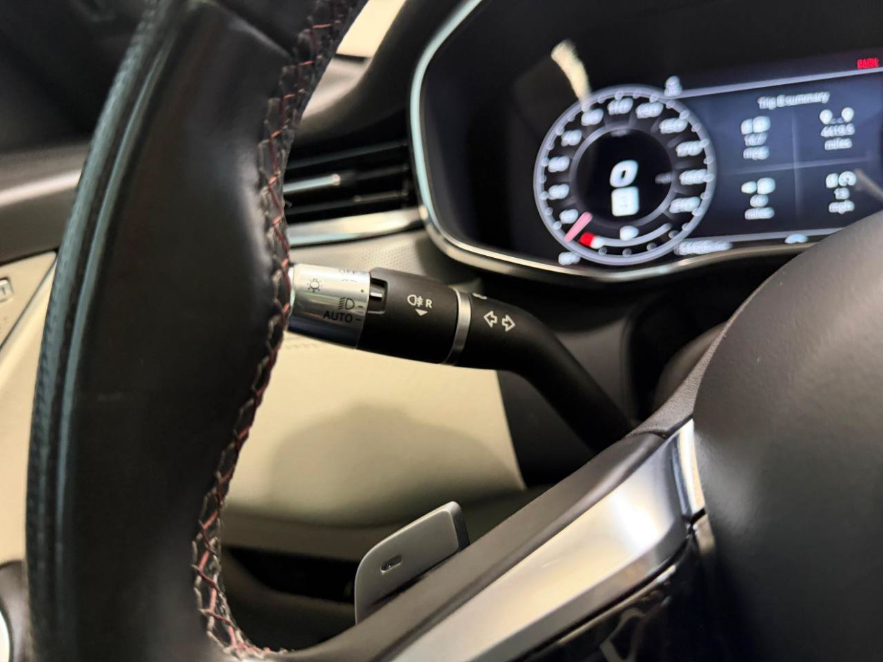 Used 2021 Jaguar F-PACE SVR AWD/4WD image 35
