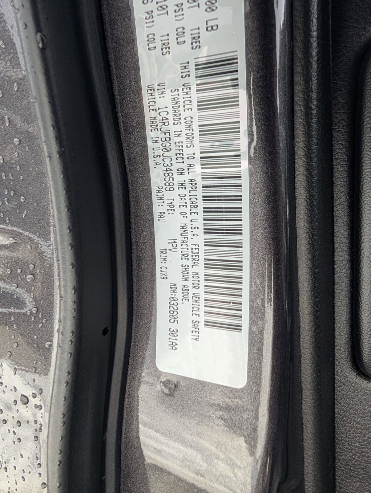 Used 2018 Jeep Grand Cherokee Limited image 18