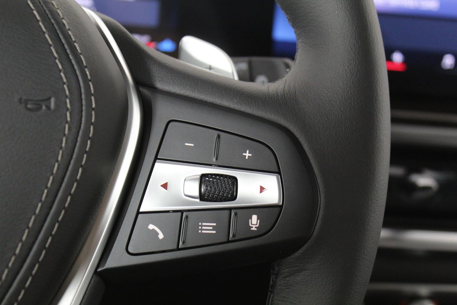 New 2026 BMW X5 xDrive40i w/ Climate Comfort Package AWD/4WD image 27