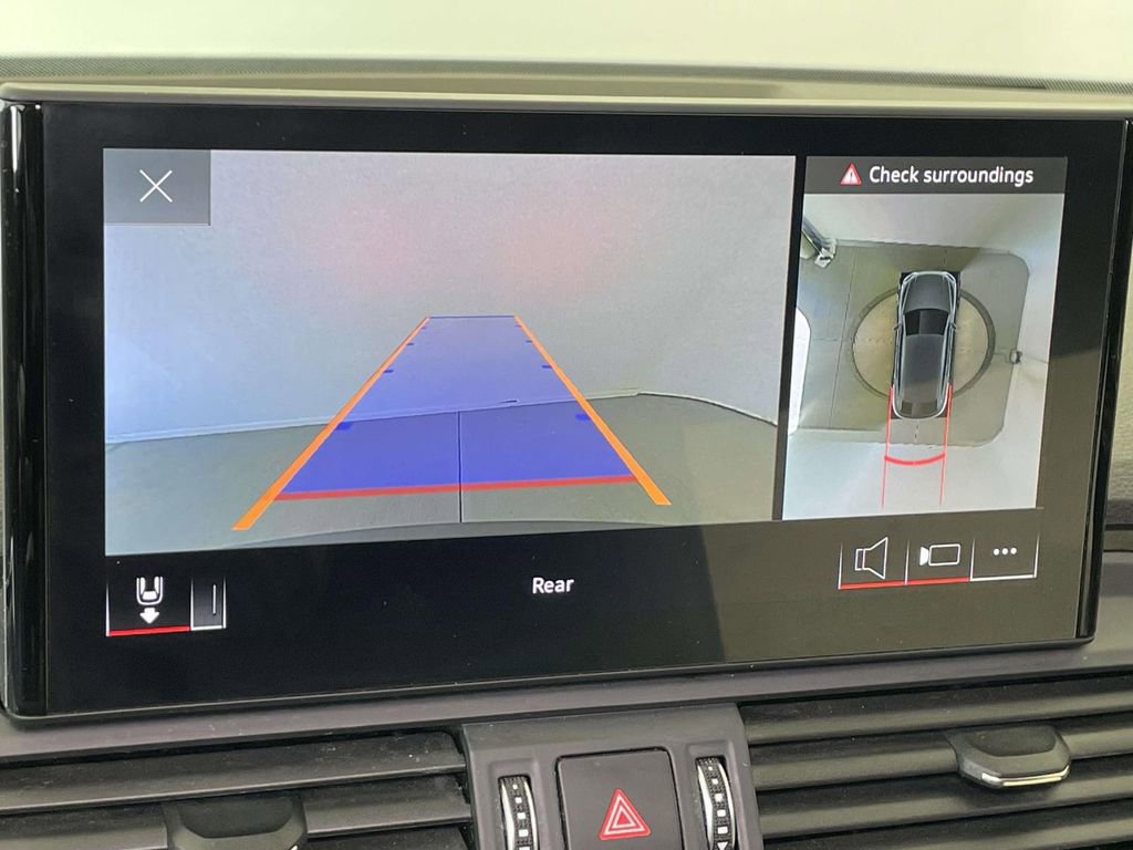 Certified 2022 Audi SQ5 Premium Plus w/ Premium Plus Package image 32