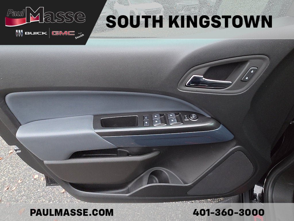 Used 2022 Chevrolet Colorado Z71 w/ Z71 Midnight Edition AWD/4WD image 11