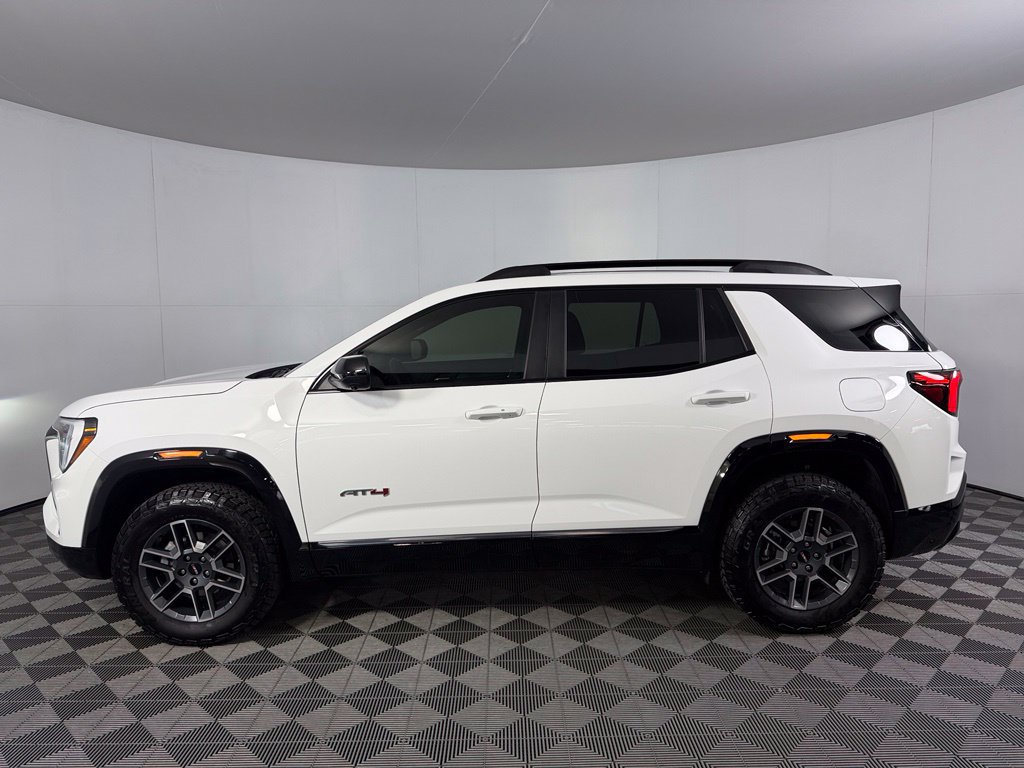 Used 2026 GMC Terrain AT4 w/ Convenience Package III AWD/4WD image 10
