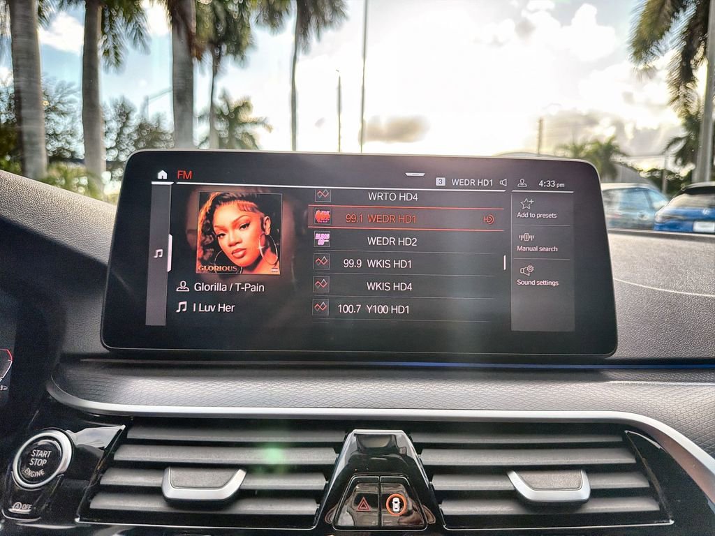 Used 2023 BMW 530i 530i w/ M Sport Package image 49