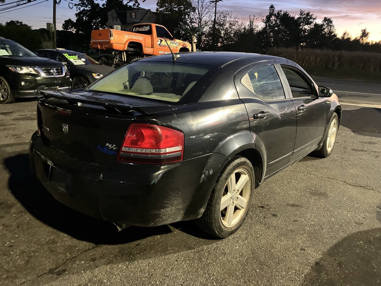 Used 2008 Dodge Avenger R/T AWD/4WD image 3
