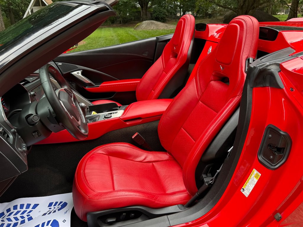 Used 2014 Chevrolet Corvette Stingray Convertible w/ 2LT Preferred Equipment Group RWD image 45