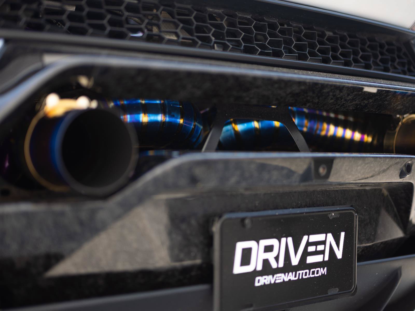 Used 2018 Lamborghini Huracan AWD/4WD image 9