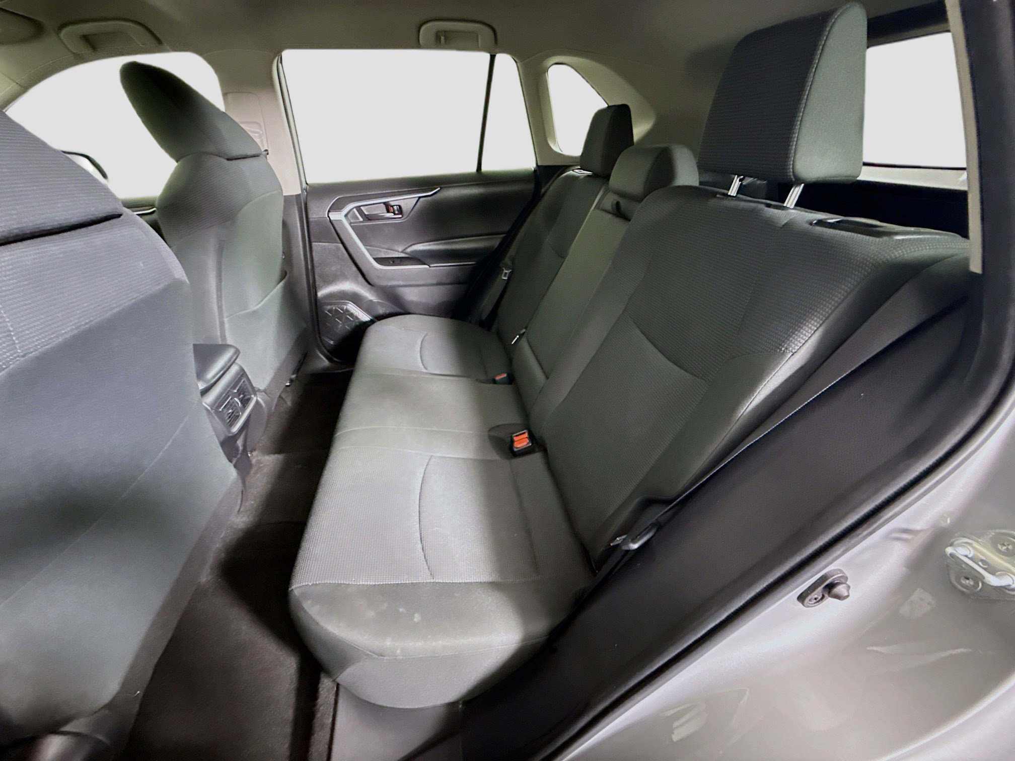 Used 2024 Toyota RAV4 LE image 23