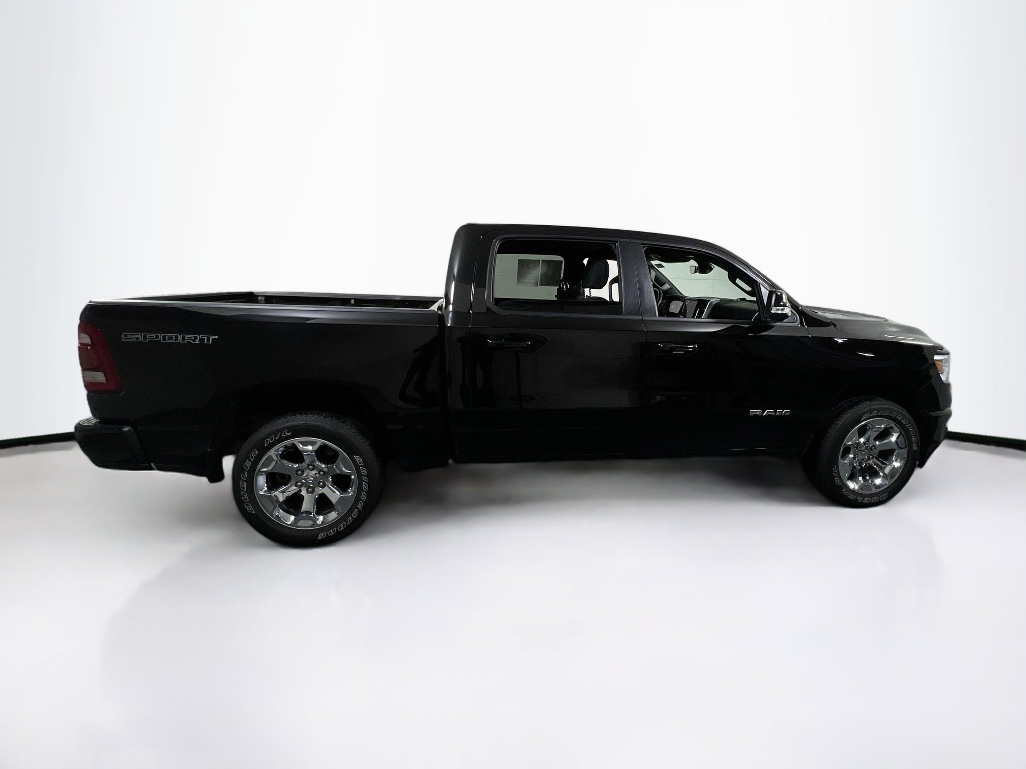 Used 2022 RAM 1500 Big Horn image 4