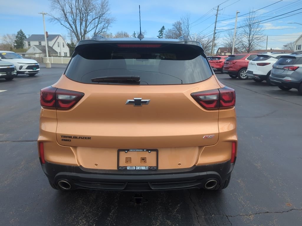 Certified 2024 Chevrolet TrailBlazer RS w/ Driver Confidence Package image 8