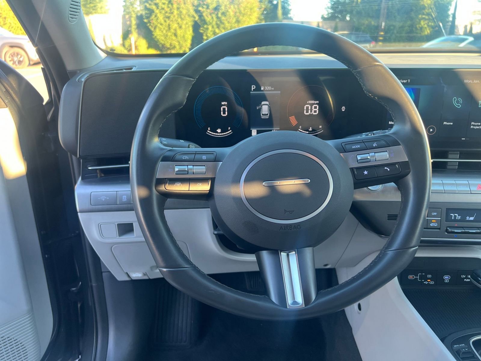 Used 2025 Hyundai Kona SEL image 34